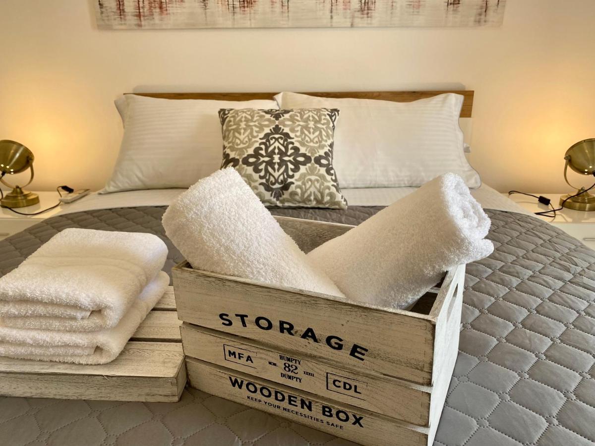 Porta Home Modern And Hospitable Naxos City ภายนอก รูปภาพ