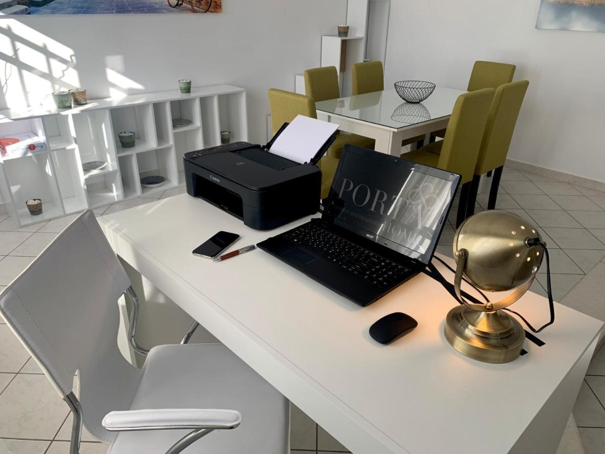 Porta Home Modern And Hospitable Naxos City ภายนอก รูปภาพ